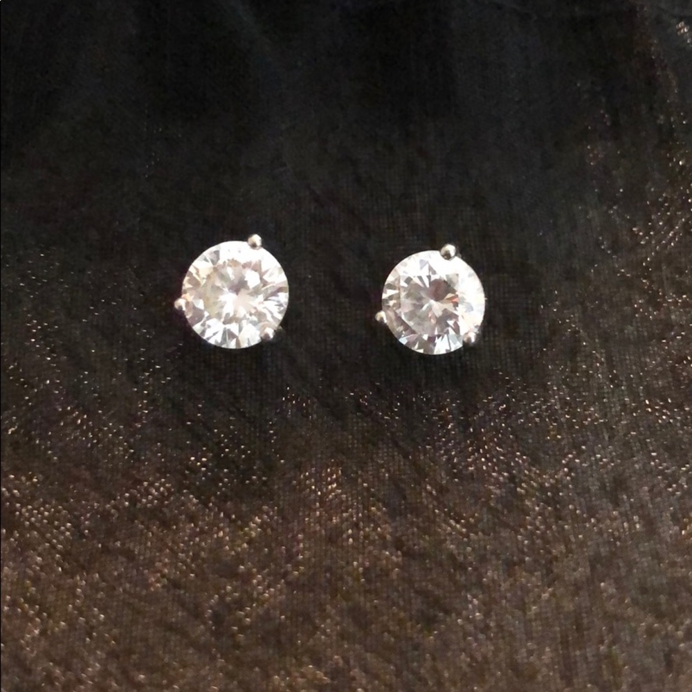 Nordstrom 1ct tw Cubic Zirconia Earrings